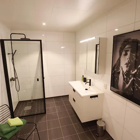 Modern With Seaview Apartment Hammarvika
