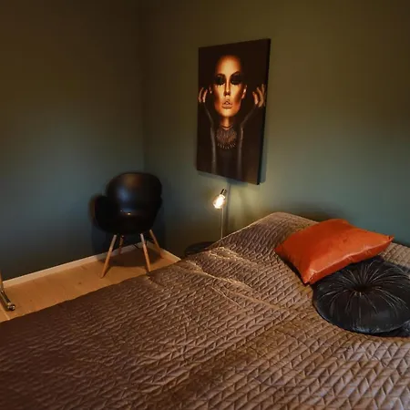 Modern With Seaview *