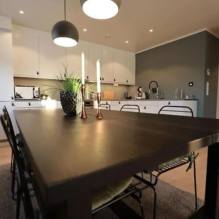 Modern With Seaview Apartment